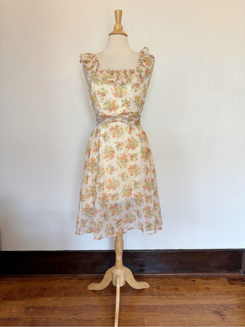 Vintage 70s Orange Floral Ruffle Summer Dress